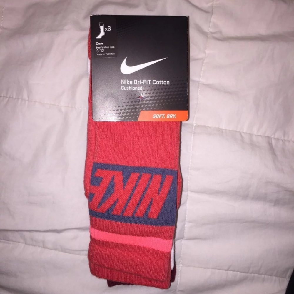 Men’s Athletic Nike socks
